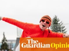 ¿Sigues intentando desesperadamente aferrarte a tu juventud? Advertencia: podrías tener 40 años | Emma Bedington