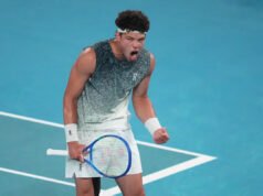 Abierto de Australia 2026: Ben Shelton se recupera tras un comienzo lento, avanzan Jannik Sinner, Novak Djokovic e Iga Swiatek