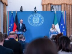 “No hay jerarquía” entre socios mientras Alemania e Italia profundizan sus lazos