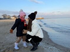 Bajo el fuego del mar, familias de Odesa intentan escapar de la presa rusa