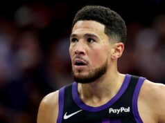 Devin Booker de los Suns estará fuera al menos una semana por un esguince en el tobillo derecho para ser reevaluado