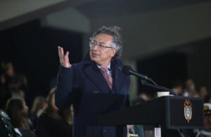 Colombia impone aranceles y detiene las ventas de energía a Ecuador mientras se intensifica la disputa comercial