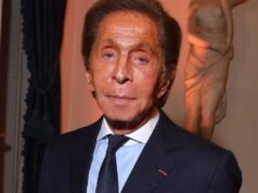 El diseñador, fundador de la marca Valentino tenía 93 años.