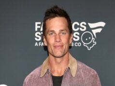 Tom Brady hace alarde de un reloj de $287,000 antes del enfrentamiento por el campeonato de la NFC