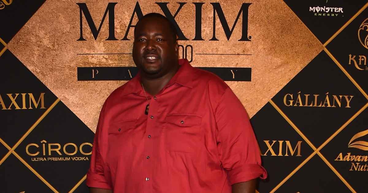 La familia de Quinton Aarons habla después de que el actor de Blind Side fuera puesto en soporte vital