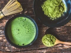 Matcha lattes vendidos en latas o botellas