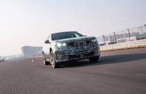 BMW desarrolla una nueva clase LWB iX3 para China