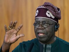 El ejército de Nigeria dice que los oficiales serán juzgados después de que una investigación descubrió que tramaron un complot golpista.