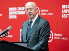 El director ejecutivo de Goldman Sachs, David Solomon, prevé que sus salarios aumentarán un 21% hasta los 47 millones de dólares en 2025.