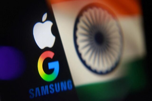 indian-flag-apple-google-samsung-116765026_9efa9c.jpg