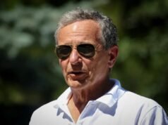 El director ejecutivo de Disney, Bob Iger, planea dimitir antes de que expire su contrato a finales de año: informe