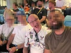 Cómo el destacado abogado y pedófilo acusado Mark Dennis SC se escondió a plena vista, mientras emergen inquietantes ‘artículos legales’ que escribió sobre el sexo infantil