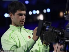 Fanático del tenis estadounidense destrozado por un llamamiento sordo a los organizadores del Abierto de Australia