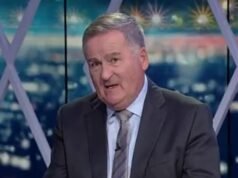 Richard Keys se ha visto obligado a suspender sus transmisiones en un canal de televisión con sede en Oriente Medio después de que el gobierno británico emitiera una advertencia de “refugiar inmediatamente” a los británicos en el extranjero tras el bombardeo estadounidense a Irán.