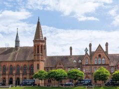 La escuela secundaria Landmark se compromete a introducir exámenes de ingreso ‘a prueba de tutores’ para niños de 11 años en adelante para evitar que los padres insistentes arrastren a miles de personas a recibir tutoría