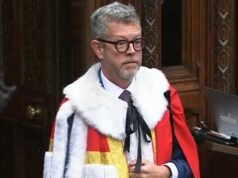 Nueva crisis para Starmer luego de las afirmaciones del primer ministro SAVANT de que su exjefe de comunicaciones hizo campaña para asesor de pedófilos antes de convertirlo en par, mientras el líder laborista pide que lo expulsen de Lords.