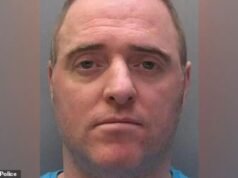 Momento que enfrenta uno de los estafadores románticos más prolíficos del Reino Unido después de intentar conocer a su próxima víctima, días después de ser liberado de su SÉPTIMA sentencia de prisión.