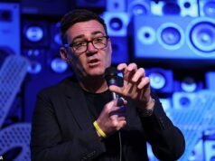 El candidato del liderazgo laborista Andy Burnham está tramando un nuevo plan para convertirse en diputado después de que se le impidiera postularse en Gorton y Denton el mes pasado.