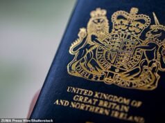 Las nuevas normas sobre pasaportes “harán que los padres británicos desembolsen una fortuna para traer de vuelta al Reino Unido a sus hijos nacidos en el extranjero”