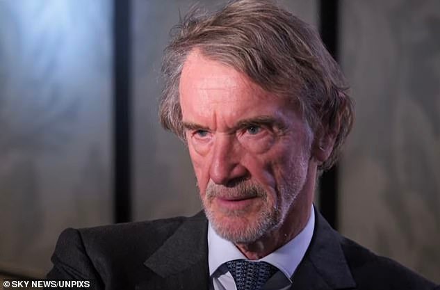 106544971-15577659-United_s_co_owner_Sir_Jim_Ratcliffe_apologised_the_day_after_the-m-7_177160306491.jpeg