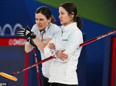 Los estadounidenses devastados rompieron a llorar en la televisión después de perder ante su acérrimo rival Canadá y perderse una medalla en los Juegos Olímpicos de Invierno en curling femenino.