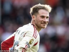 Rio Ngumoha del Liverpool hace que los defensores entren en pánico y se retiren: es hora de que Arne Slot confíe en él desde el principio, escribe LEWIS STEELE