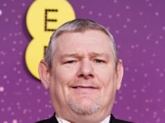 El defensor de Tourette, John Davidson, dice que está “profundamente mortificado” después de gritar la palabra N a las estrellas negras en los BAFTA.