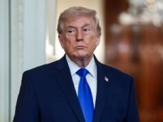 El Departamento de Justicia abre una investigación sobre si los archivos de Epstein que mencionan a Trump fueron retenidos erróneamente