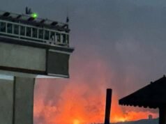 El ministro de Defensa paquistaní declara “guerra abierta” con Afganistán tras las explosiones escuchadas en Kabul en la última escalada de violencia.