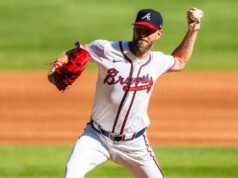 Chris Sale, de los Bravos, no tiene planes de utilizar el sistema ABS: “No soy un árbitro. Es su trabajo.