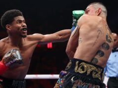 Stevenson le arrebata el título a López y se convierte en campeón de cuatro divisiones