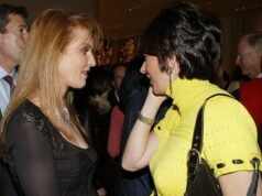 Sarah Ferguson le dijo a Jeffrey Epstein que estaba esperando que su hija Eugenie ‘volviera de un puto fin de semana’
