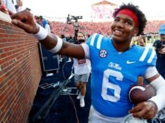 Ole Miss QB Trinidad Chambliss obtuvo orden judicial del juez