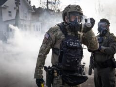 La libertad no se defiende, necesita nuestra ayuda en este momento.