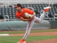 Carson Seymour y Trevor McDonald impresionantes en el campamento