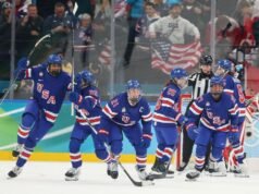 Juegos Olímpicos de 2026: actualizaciones en vivo del juego por la medalla de oro de hockey femenino entre EE. UU. y Canadá