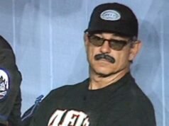 Mets anuncian sorteo de disfraz de bigote de Bobby Valentine