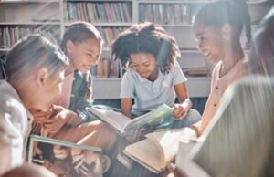 Necesitamos que los niños vuelvan a leer libros completos: aquí se explica cómo hacerlo