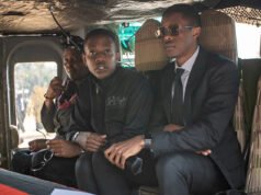 La policía sudafricana arresta al hijo del exlíder de Zimbabue, Robert Mugabe