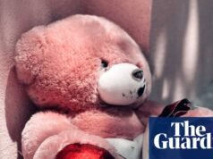 “El oso se siente cómodo e incómodo. Es un momento agridulce’: la mejor foto con el móvil de Iñigo Jerez Quintana | Fotografía