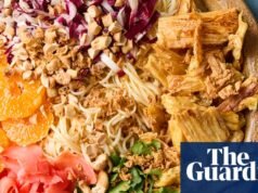 Receta vegana de Meera Sodha para ensalada de fideos para la prosperidad | Verduras