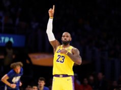 LeBron James se convierte en el jugador de mayor edad en la historia de la NBA en registrar un triple-doble