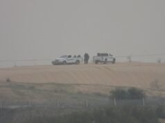 Las FDI despliegan fuerzas contra los camiones vistos a lo largo de la frontera egipcia por segunda vez en 24 horas