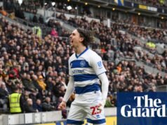 El adolescente australiano Daniel Bennie marca un magnífico gol de debut con el club inglés desde larga distancia | Campeonato