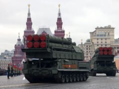 La guerra de Rusia en Ucrania ha hecho que sus formidables defensas aéreas sean un desafío aún más difícil para la OTAN, advierte un analista del poder aéreo.