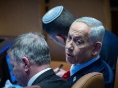 El primer ministro Netanyahu será convocado a testificar en una reunión de medianoche