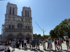 Francia recibirá una cifra récord de 102 millones de turistas internacionales en 2025