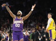 Royce O’Neale de los Suns arruina la remontada de los Lakers con un triple ganador