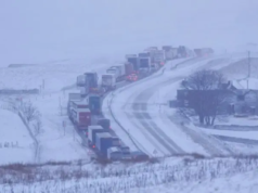 Carreteras cerradas debido a la nieve mientras la explosión del Ártico golpea el norte