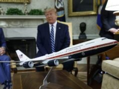 El Air Force One será repintado con los colores favoritos de Trump – The Mercury News